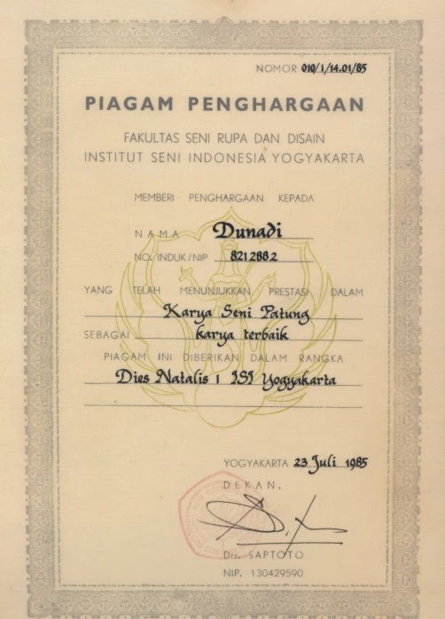 Piagam 8